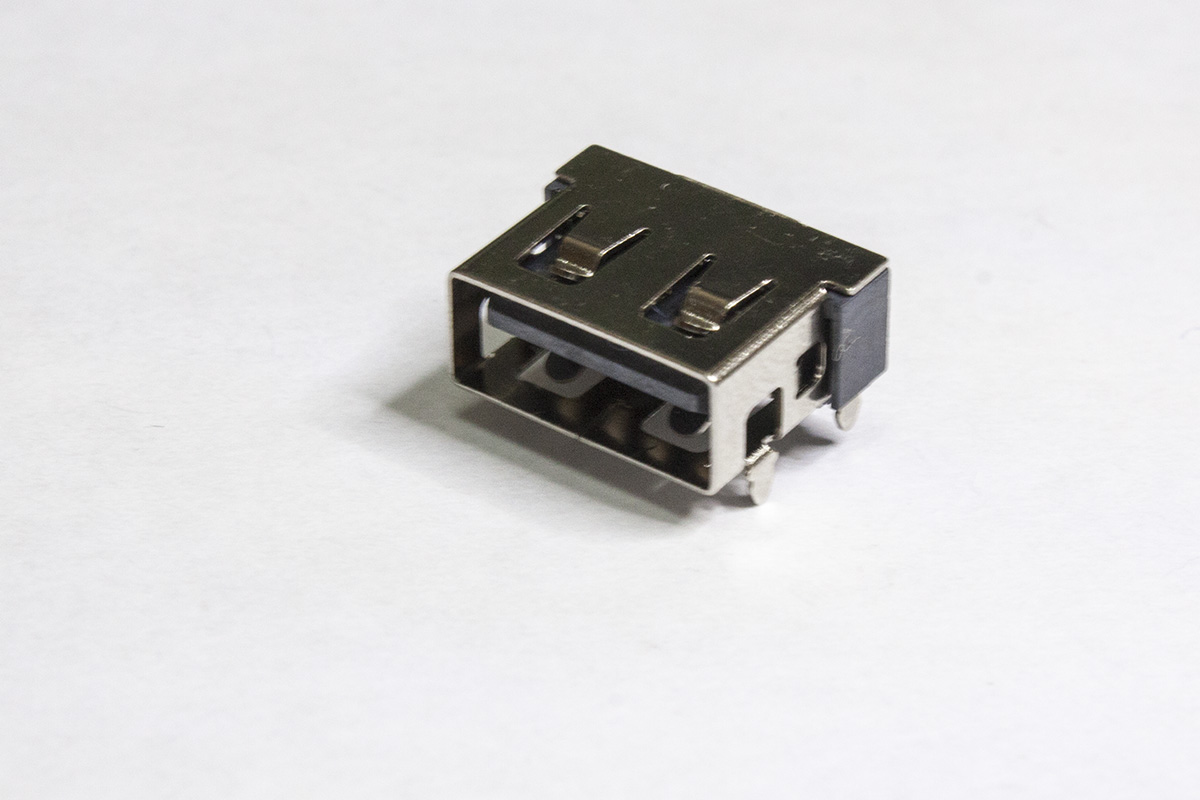 Разьем USB Samsung 305V5z/700Z5A