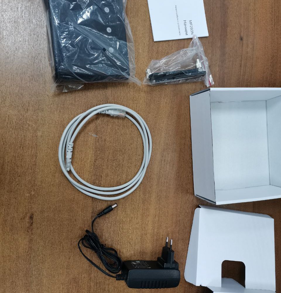 Wi-Fi роутер ZTE MF293N черный (-10%)№4757